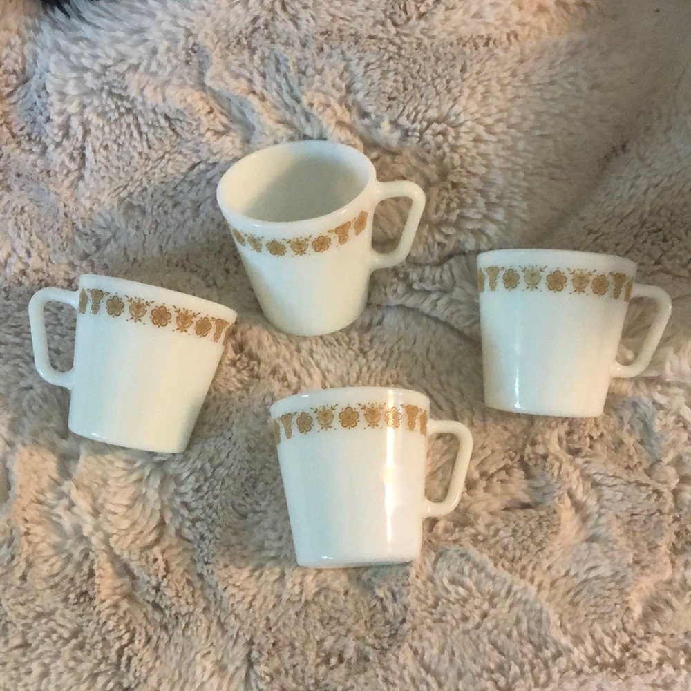 Four Vintage Milk Glass Mugs by Pyrex*